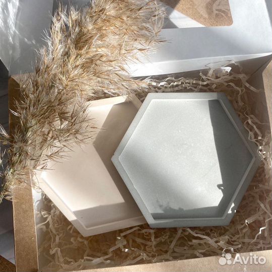 Подставка из гипса