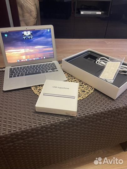 Macbook Air 13 2015 120 gb(забронировано)