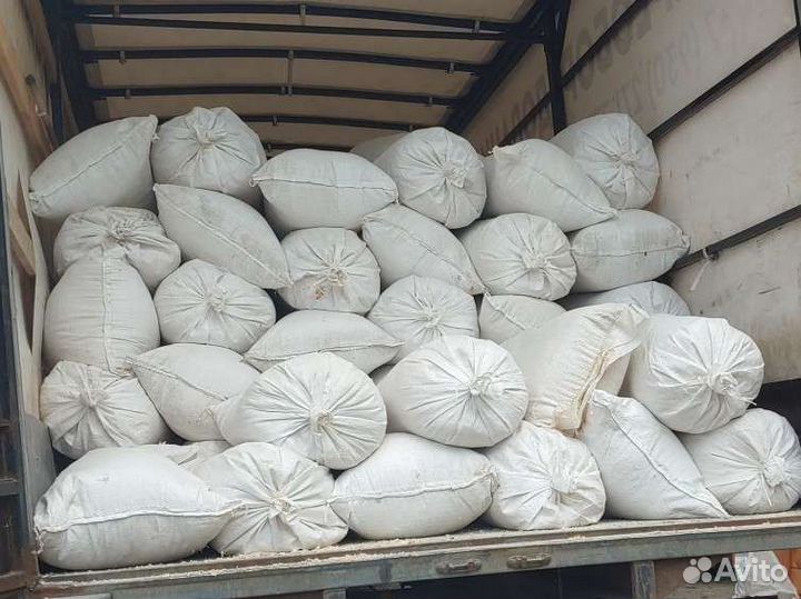 Сухая сосновая стружка, опилки для животных и птиц