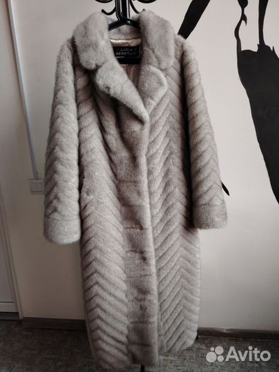 Шуба из эко меха