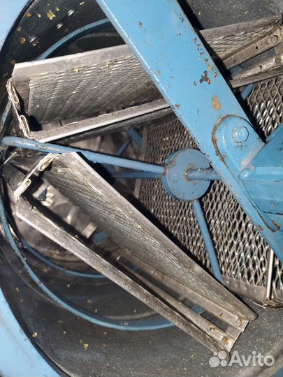 Медогонка 3х рамочная