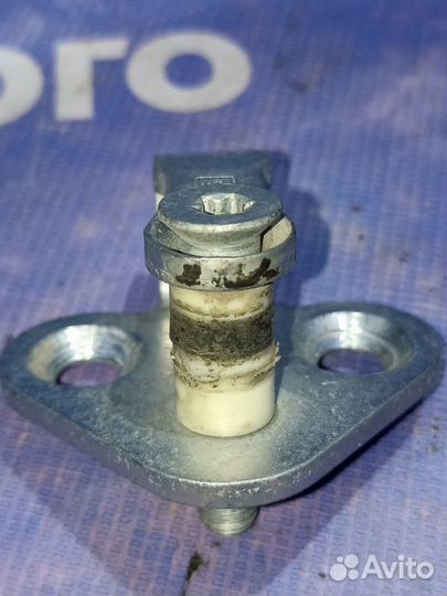 Ответная часть замка двери Datsun On-Do седан