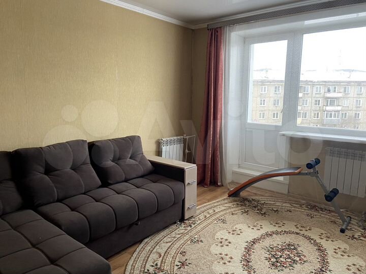 2-к. квартира, 50 м², 5/5 эт.