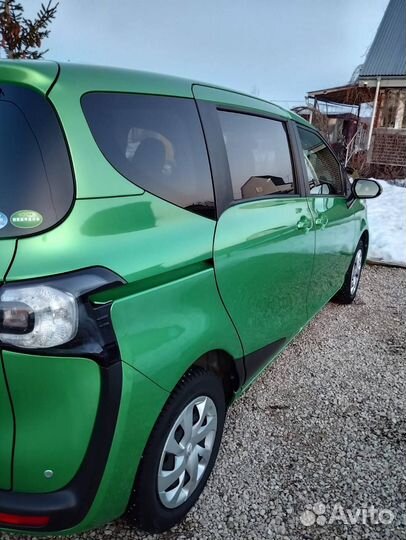 Toyota Sienta 1.5 CVT, 2018, 141 000 км