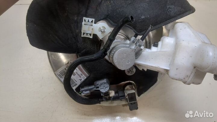 Цилиндр тормозной главный Peugeot 3008 2020, 2024