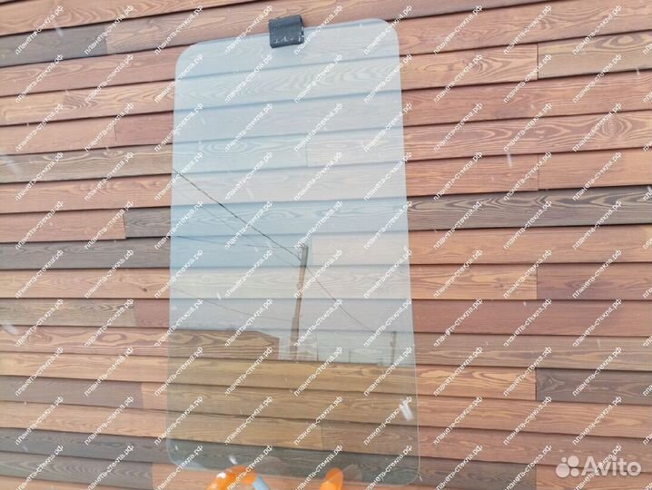 Стекло для мини-погрузчика Locust