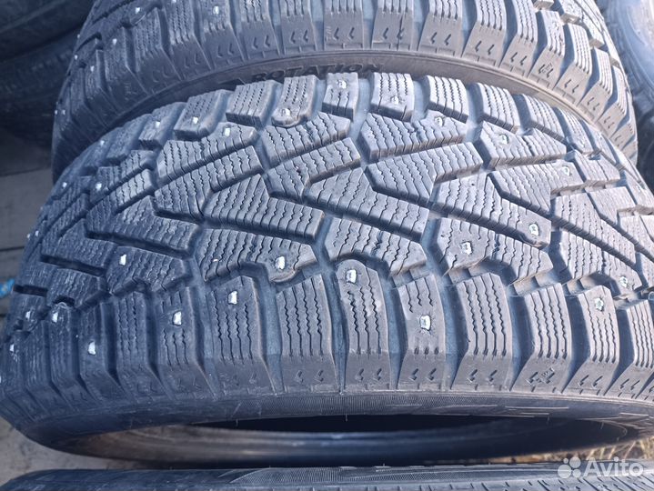 Pirelli Ice Zero 205/55 R16