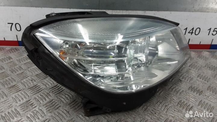 Фара правая Mercedes-Benz C-Class