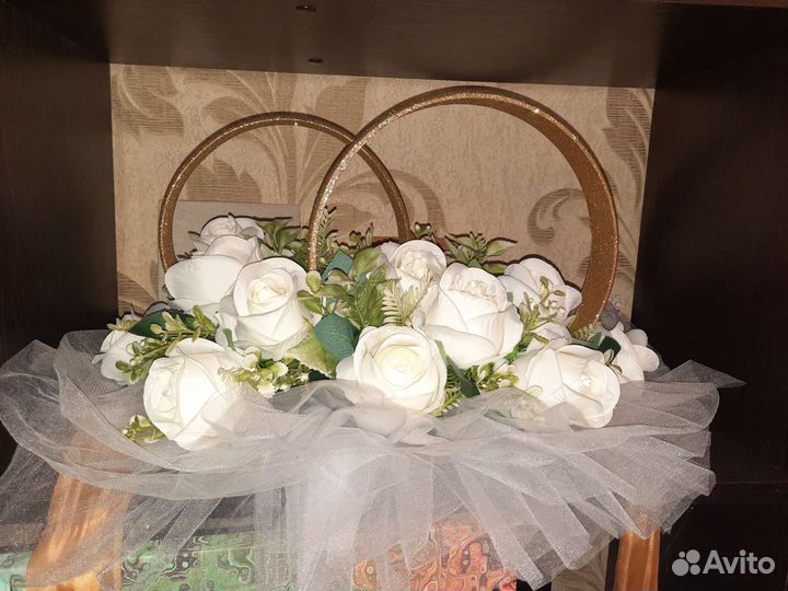 Украшение на свадебную машину