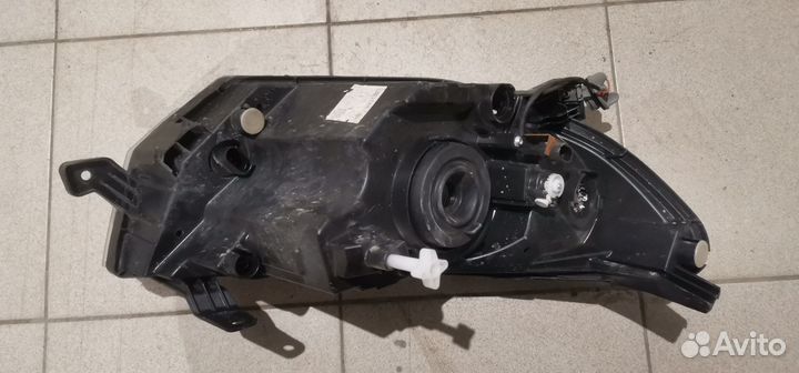 Блок-фара LADA Granta FL левая, переднее левое ваз