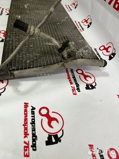 Радиатор кондиционера на Nissan Primera p12