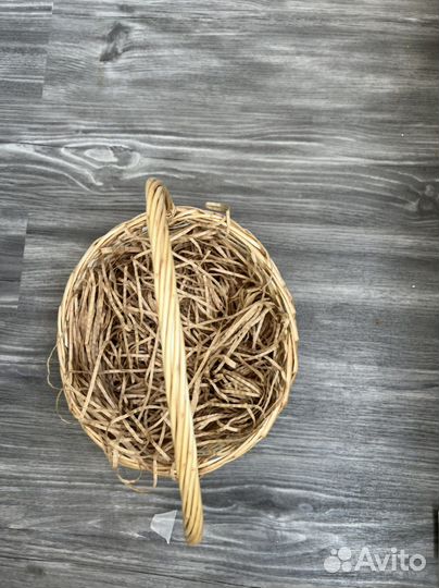 Корзина плетеная