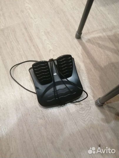 Игровой руль с педалями для пк