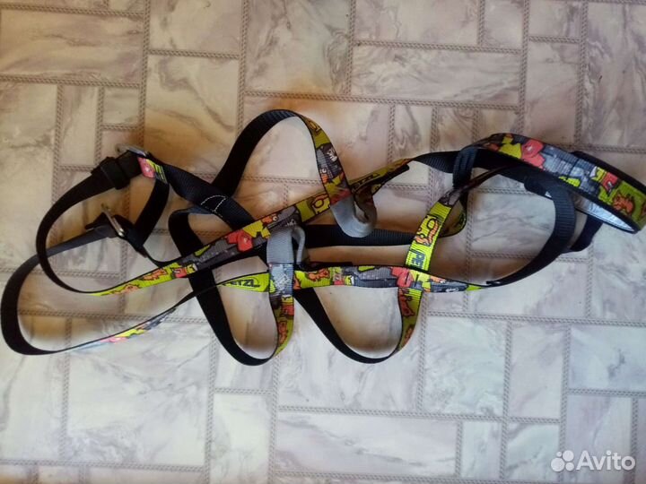 Туристическая обвязка petzl детская до 30 кг
