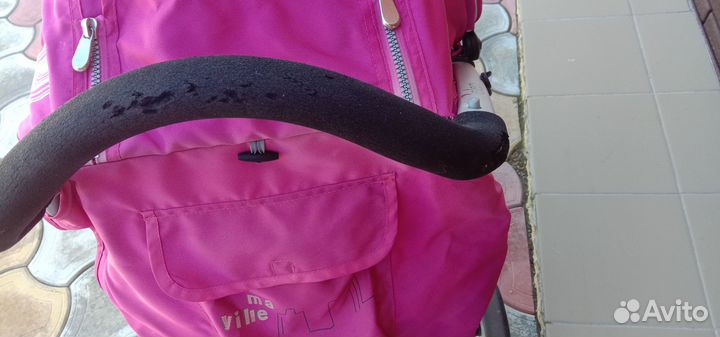 Прогулочная коляска