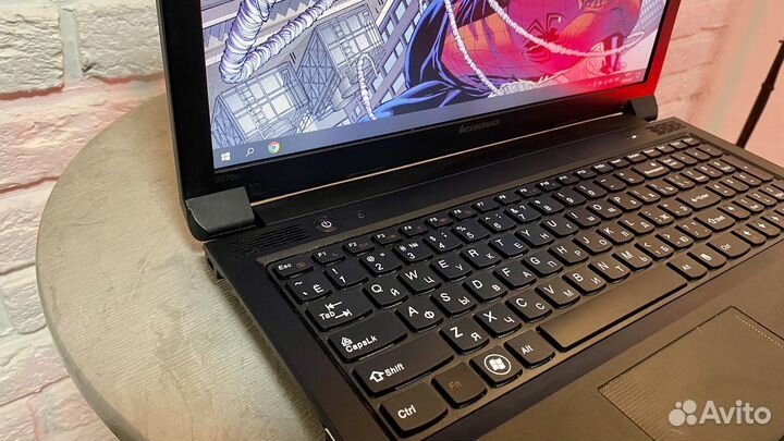 Ноутбук i7