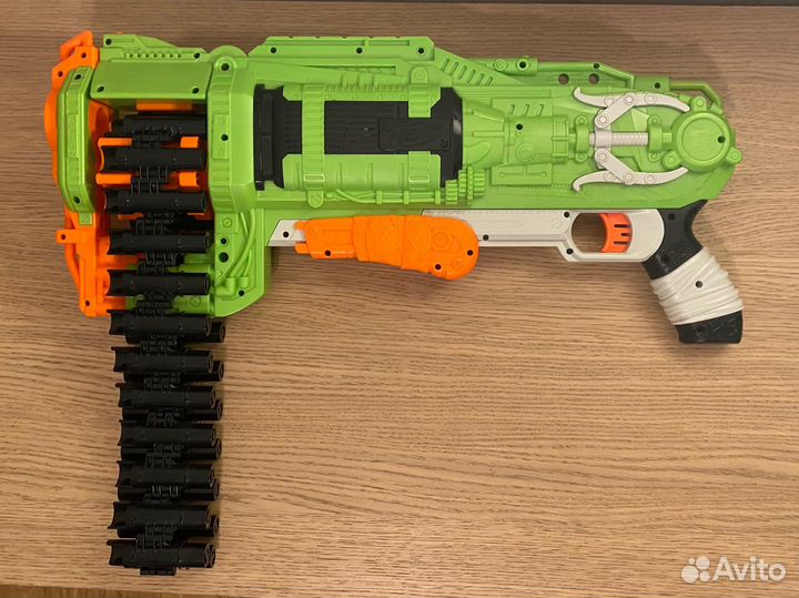 Бластер Nerf Zombie Strike Ripchain