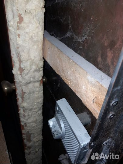 Дверь входная металлическая