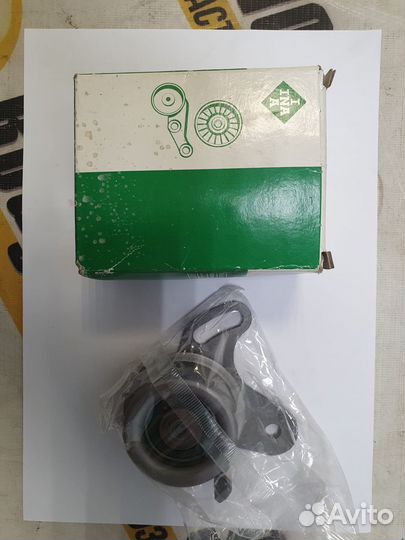 Ролик натяжителя ремня грм Hyundai getz 2441026000