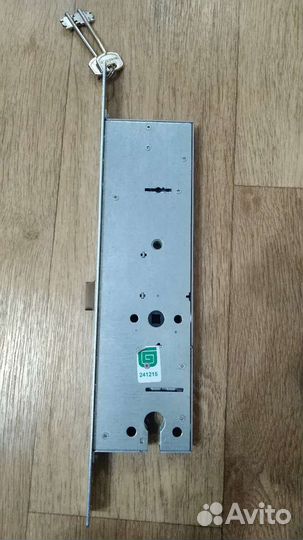 Замок врезной