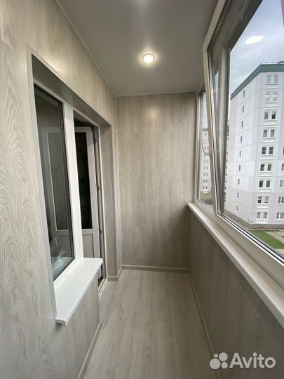 Отделка балконов и лоджий, Остекление