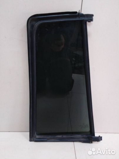 Стекло двери задней левой форточка Mercedes-Benz G