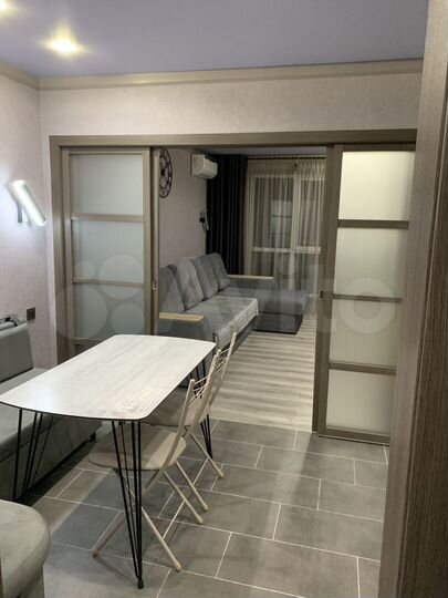 2-к. квартира, 52 м², 2/3 эт.