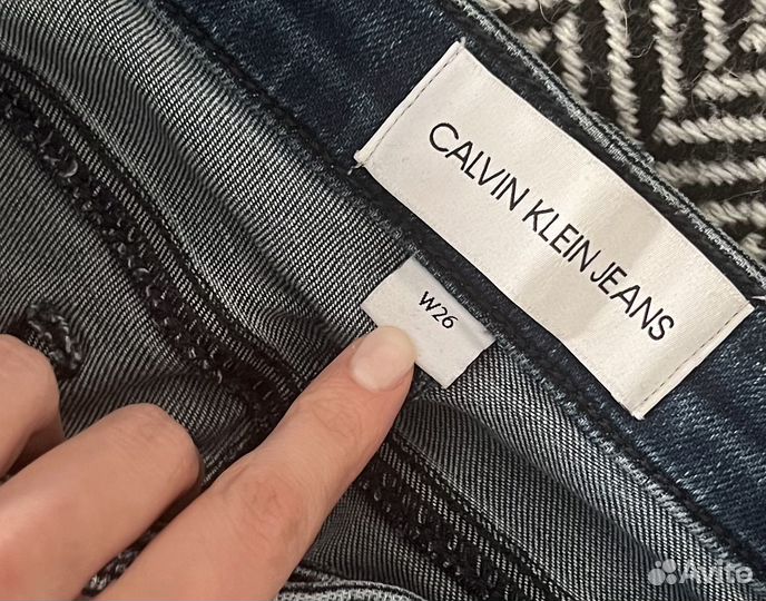 Calvin klein джинсы женские 26