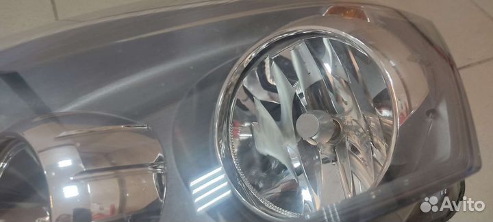 Левая фара Opel Zafira b