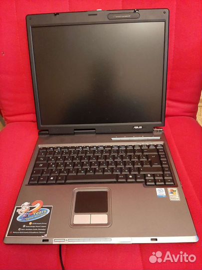 Asus А3000