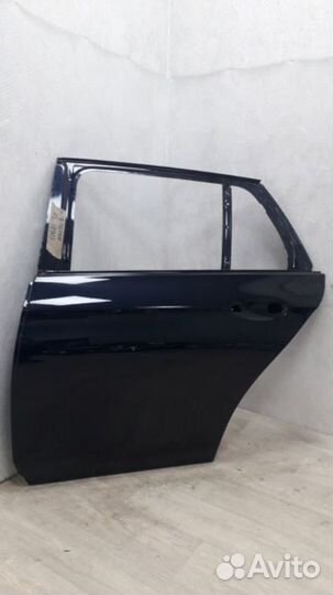 Дверь задняя левая Универсал A2137320310