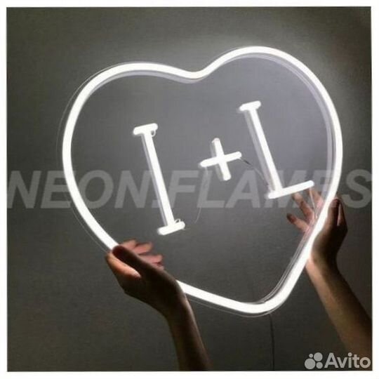 Неоновая вывеска