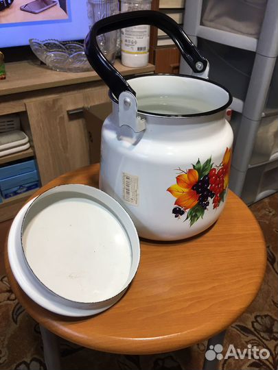 Чайник эмалированный