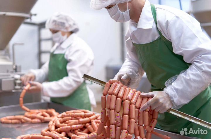Ищем сотрудников на вахту на колбасном заводе