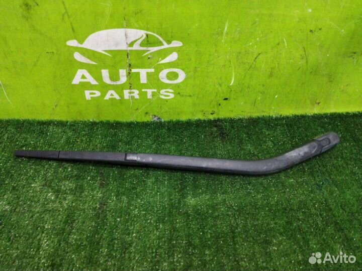 Дворник задней двери toyota alphard ANH10