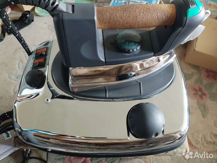 Утюг с парогенератором viva