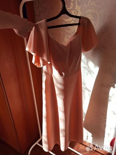 Нарядное платье