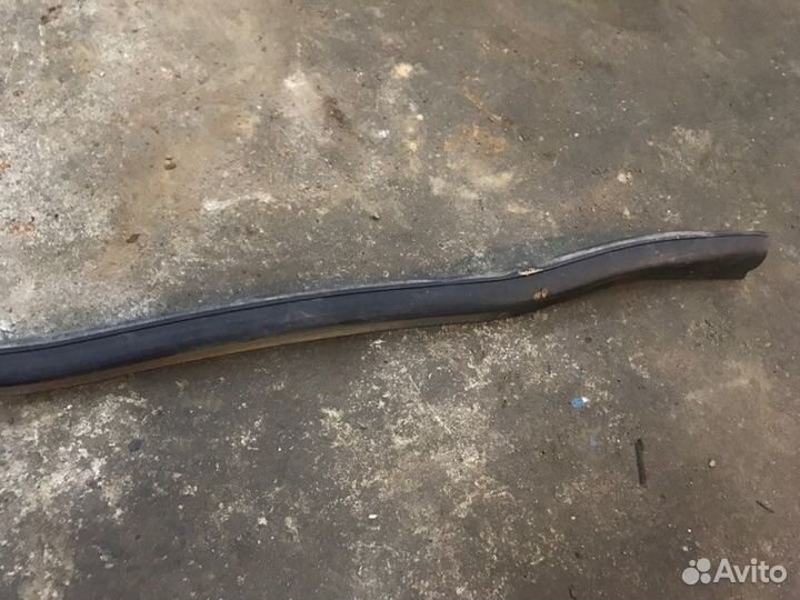 Уплотнительная резинка Opel Astra H хетчбэк 3-Х