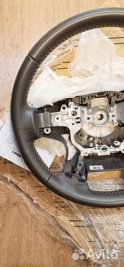 Оригинальный руль на Toyota Prado 150