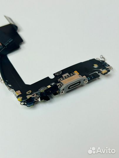 Нижний шлейф iPhone 15 pro