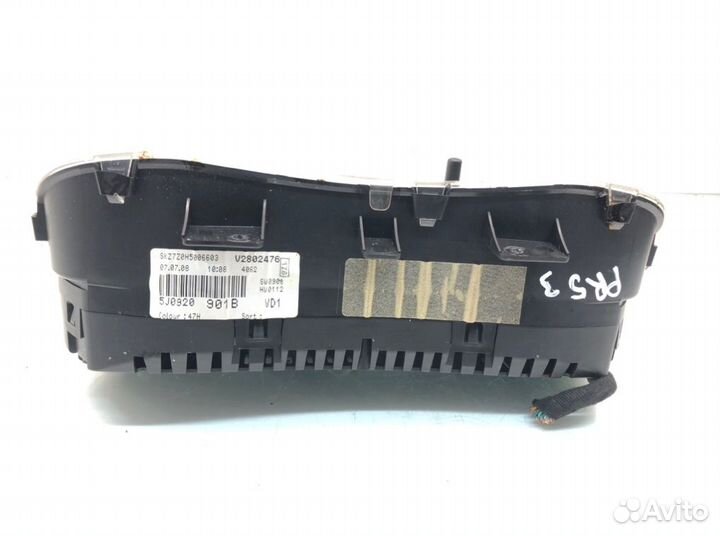 Щиток приборов (приборная панель) Skoda Fabia 1.2