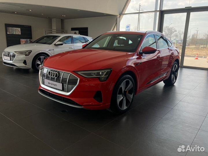 Audi e-tron Sportback AT, 2021