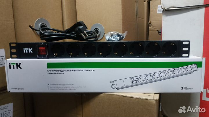 Питание рэк со шнуром 19u