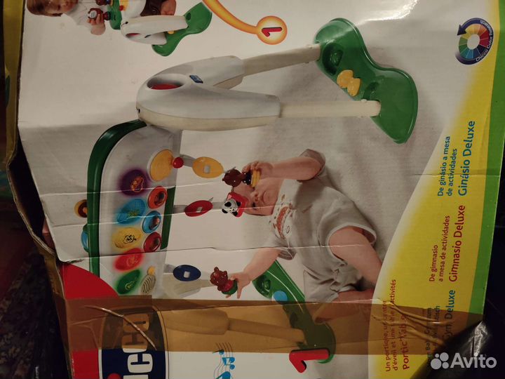 Развивающий столик «Delux 3 в 1» Chicco