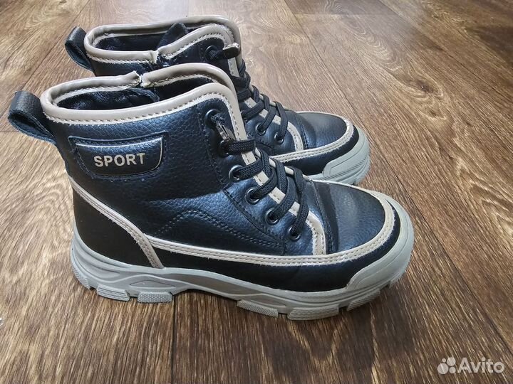 Ботинки для девочки