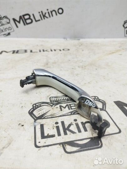 Ручка двери внешняя левая Mercedes Gl X164