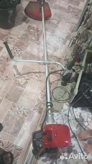 Триммер бензиновый