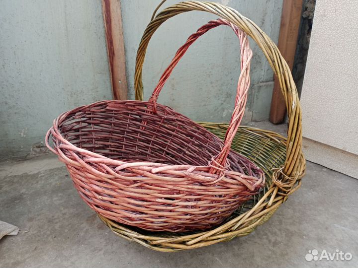 Корзина плетеная большая