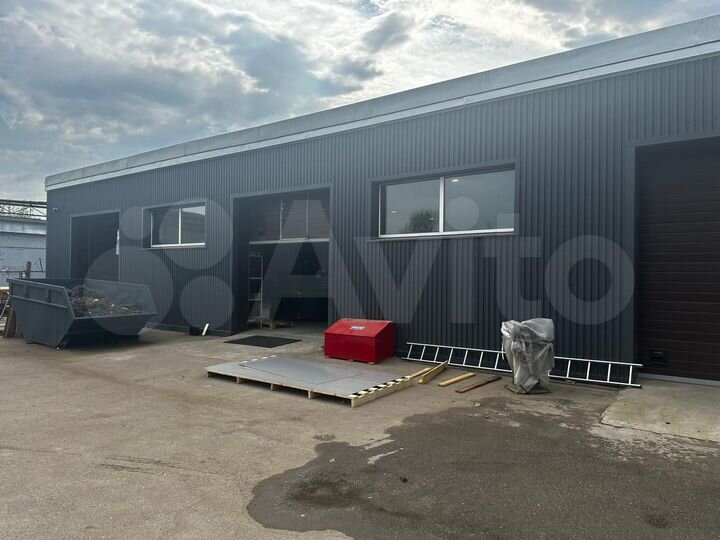 Производстводственное, складское здание 750 м²