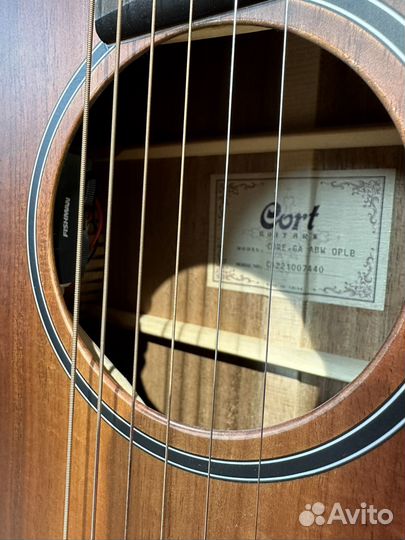 Cort Core-GA Электроакустическая гитара